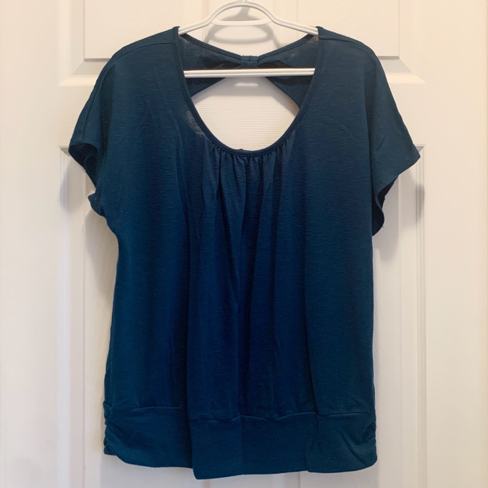 Teal Knit Short Sleeve Top with Bow Style Back Cut Out - Large